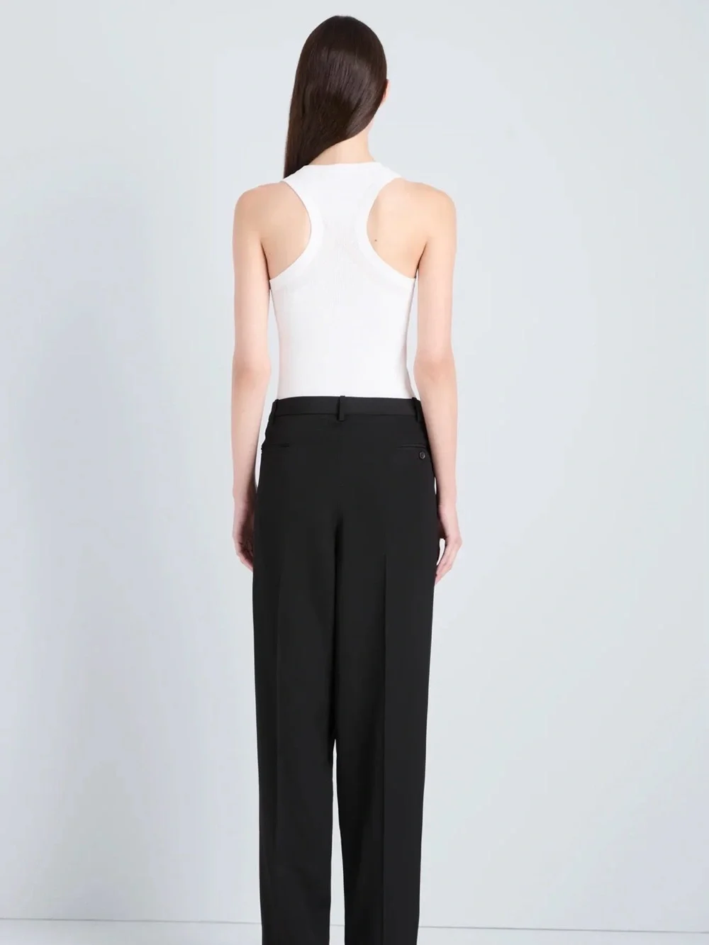 The Roberts Knit Tank in Matte Viscose Rib is rib-knitted to a slim silhouette - Picture 3 of 5